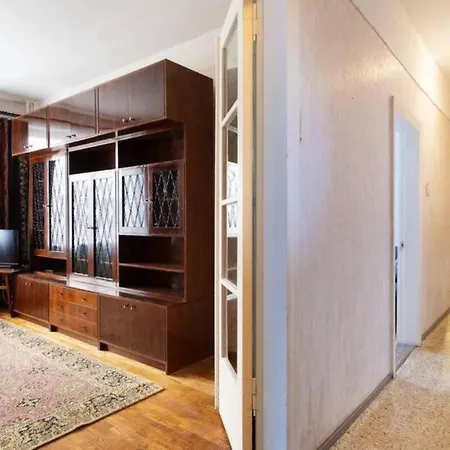 Apartament Center Huge 3-bedroom