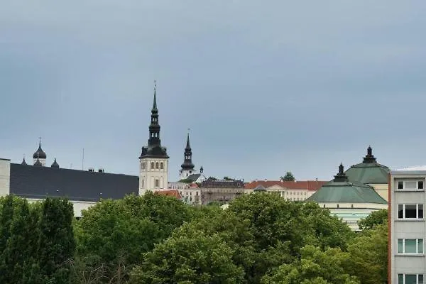 Apartament Center Huge 3-bedroom Tallin